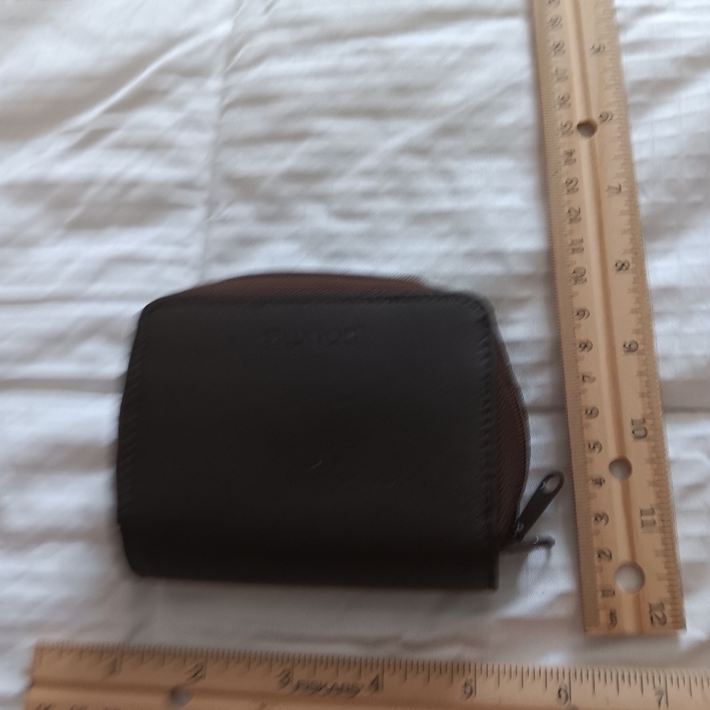 Buxton Wallet - Picture 2 of 5